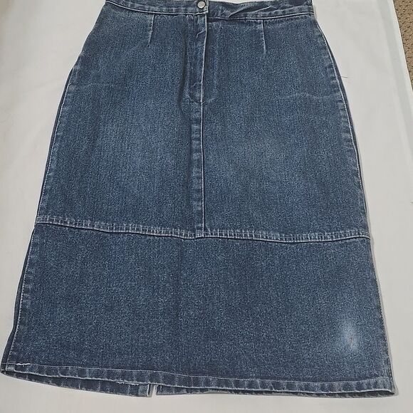 Vintage, Chic Blue Denim Pencil Skirt - Picture 5 of 8